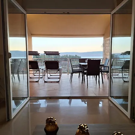 Mariva * Starigrad-Paklenica